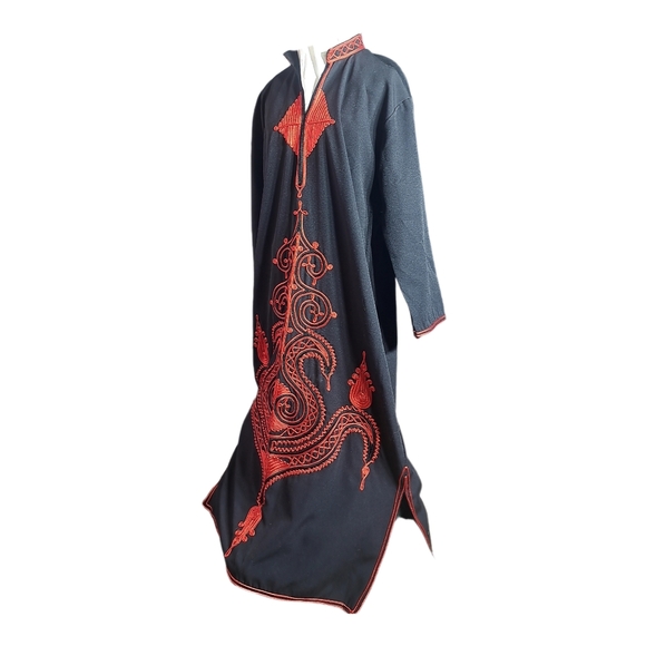 BRSY Embroidered Long Kaftan Dress / Tunic.| Made in Egypt | Black & Red | NWOT - Picture 4 of 6